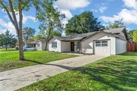 Building Photo - 1407 Flamingo Ln