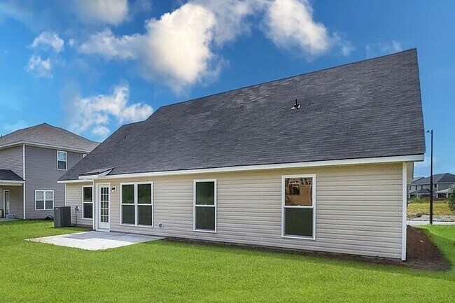 Building Photo - Coming Available!