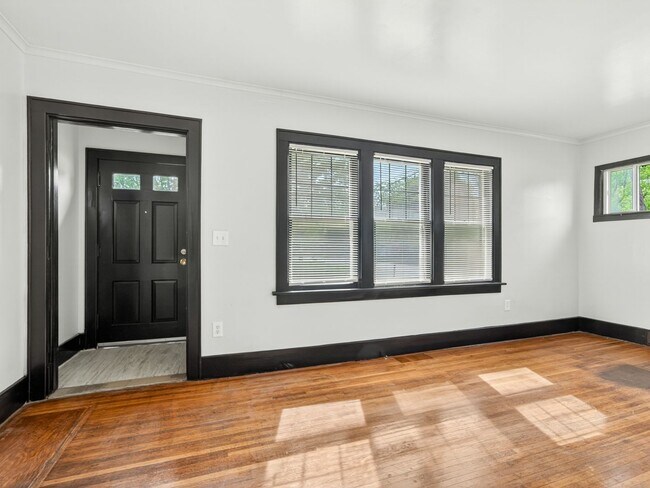 Building Photo - 81 Baier Dr