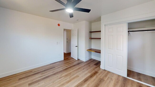 Building Photo - 1532 Gulf St