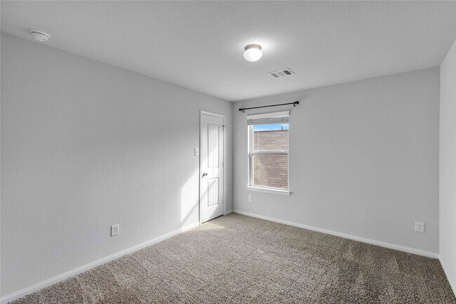 Building Photo - 17538 Greystanes Rd