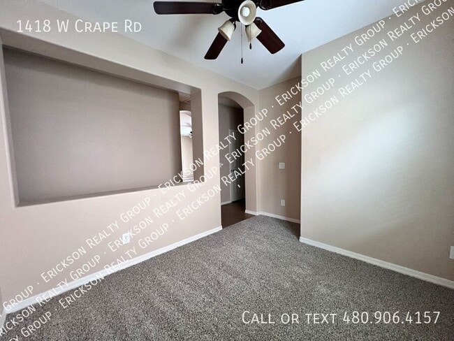 Building Photo - 1418 W Crape Rd