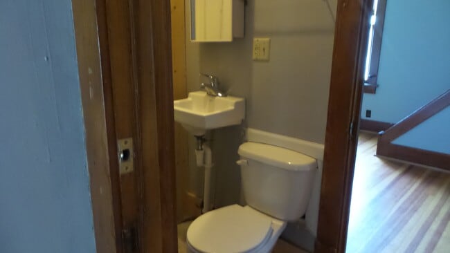 Building Photo - 620 Medary Ave