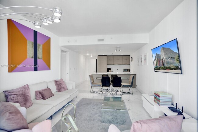 Building Photo - 1300 S Miami Ave