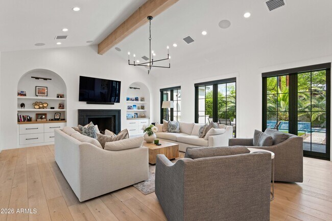 Building Photo - 5309 N 33rd St