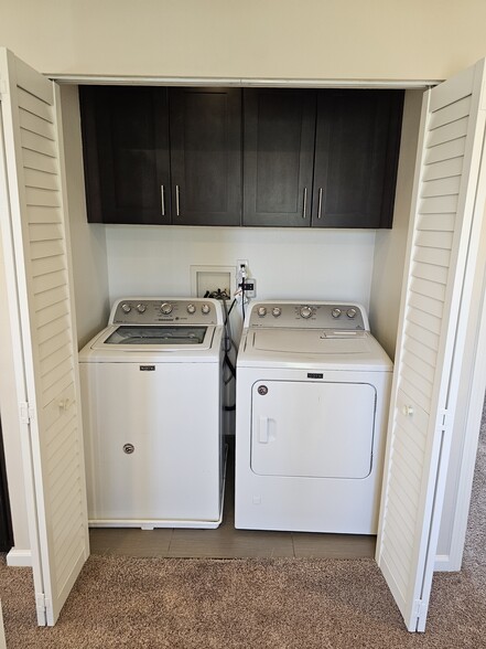 Building Photo - 6649 Cleon Ave