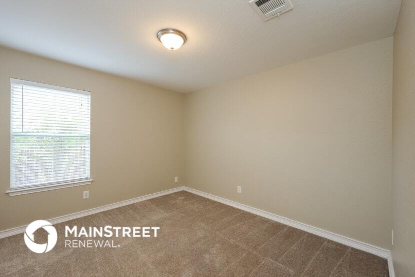 Building Photo - 10211 Round Rock Way