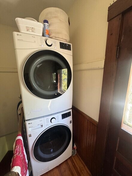 Building Photo - 8 Foskett St