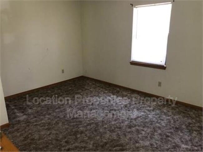 Building Photo - 945 Homewood St