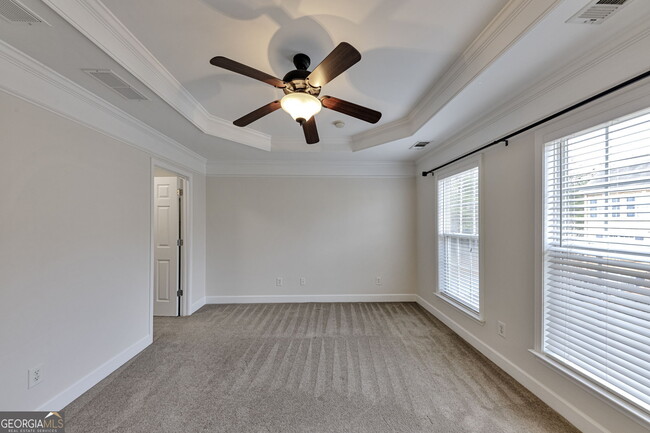 Building Photo - 4822 Seldon Way SE