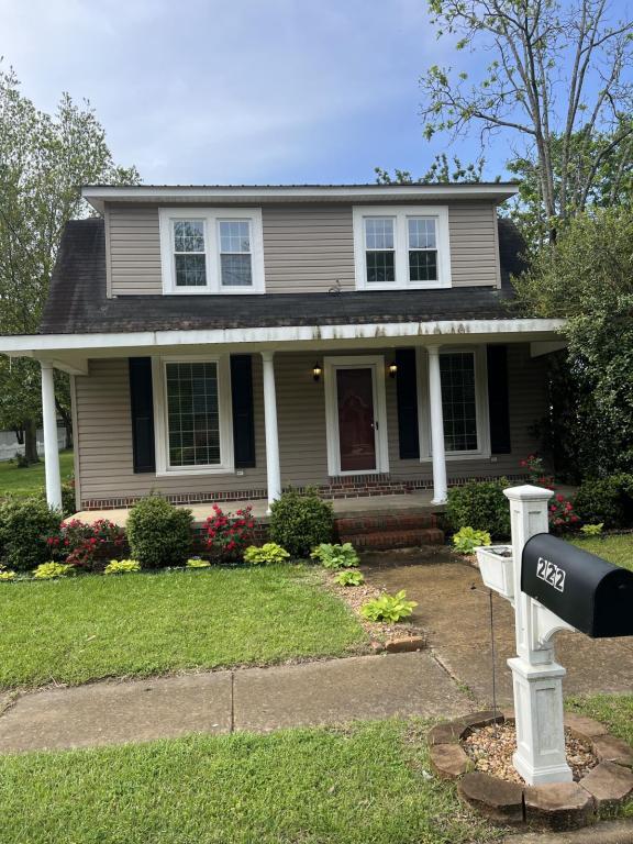 Primary Photo - 222 Emory Ave