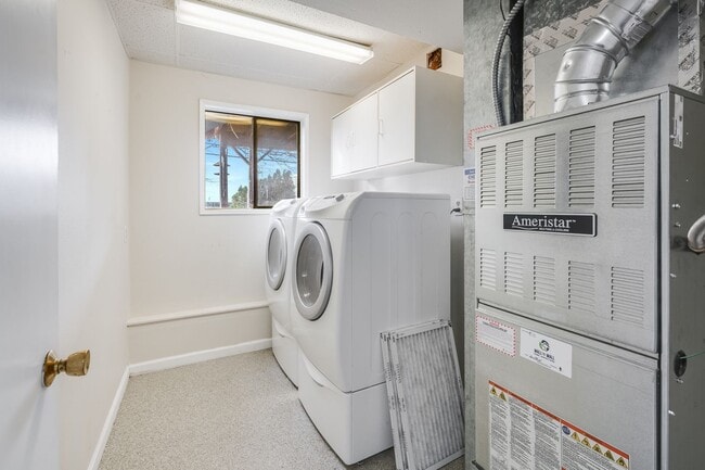 Building Photo - Beautiful 4 bed, 3 bath rental home in North Central Gresham!