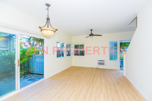 Building Photo - Lalea at Hawaii Kai- 3 bedroom, 2.5 bath t...