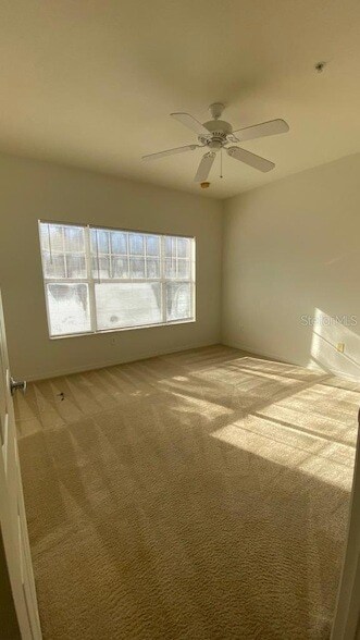 Building Photo - 2532 Grand Central Pkwy