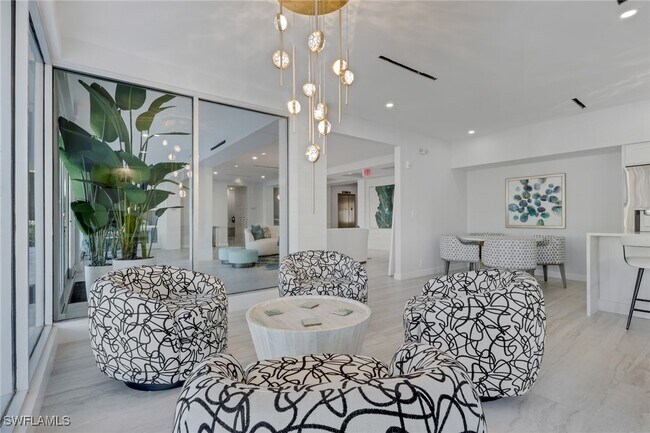 Building Photo - 1 Bluebill Ave