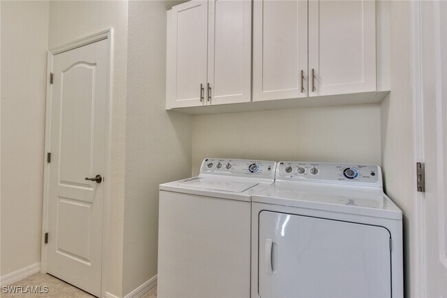 Building Photo - 13509 San Georgio Dr