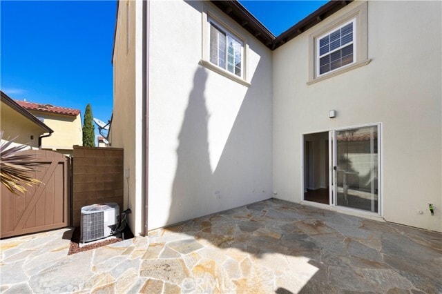 Building Photo - 53 Bower Tree