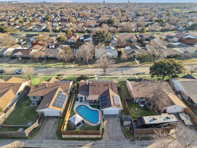 Building Photo - 5632 Terry St