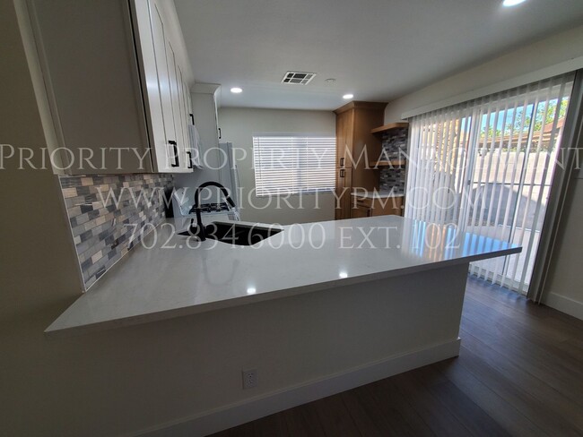 Building Photo - FULLY REMODELED~ 3 Bed 2bath ~ Spring Vall...