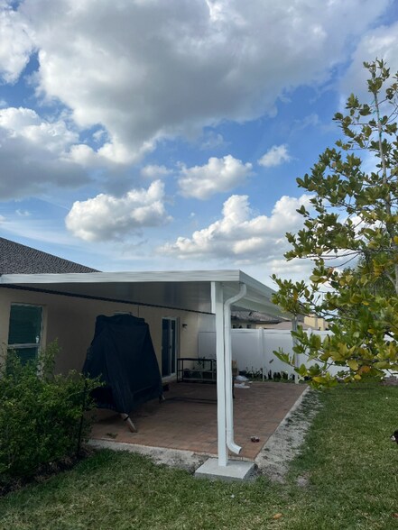 Building Photo - 752 Worlington Ln