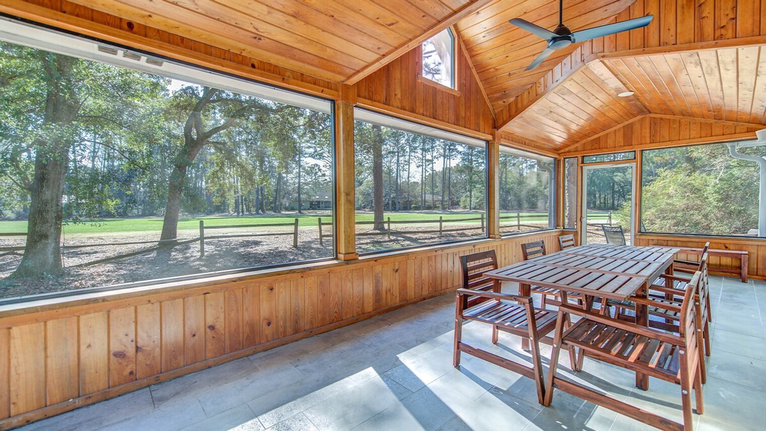 Building Photo - 176 Old Cedar Loop