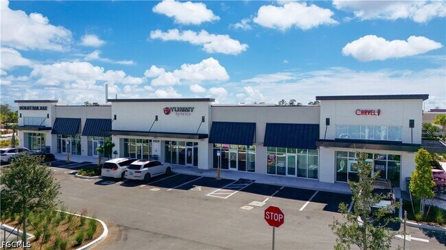 Building Photo - 42186 Edgewater Dr