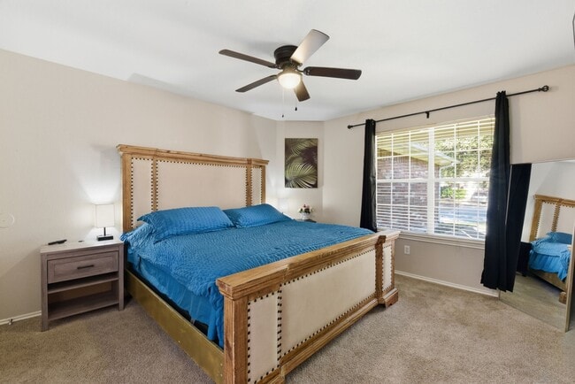 Building Photo - 9519 Maple Green Ln