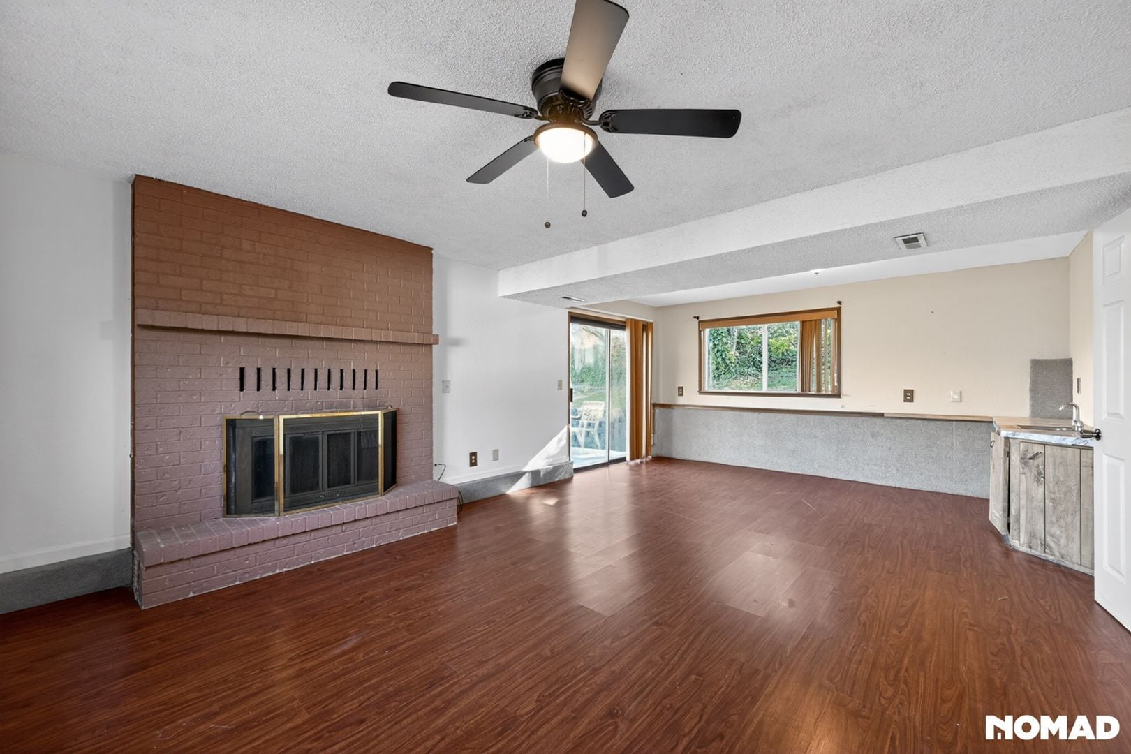 Building Photo - 5615 S 141st St