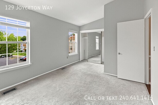 Building Photo - 129 Joyceton Way