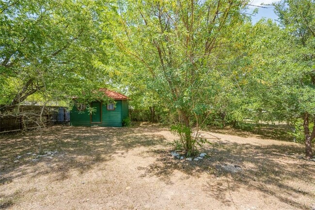 Building Photo - 8408 Romney Rd