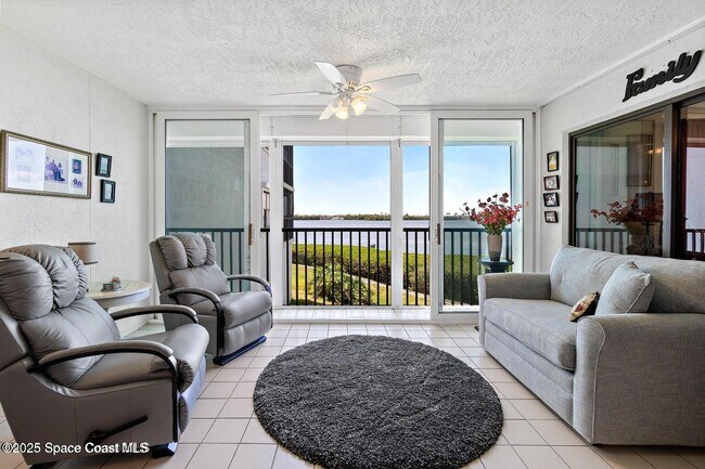 Building Photo - 3609 S Banana River Blvd