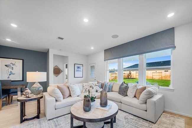 Building Photo - 21827 Black Tulip Ln