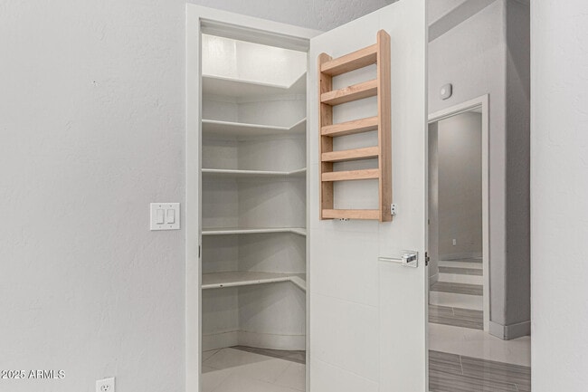 Building Photo - 15211 E Staghorn Dr