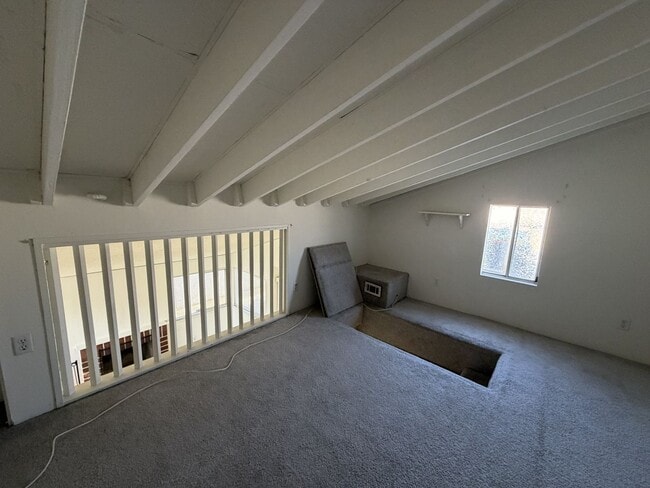 Building Photo - 1594 Christopher Ln