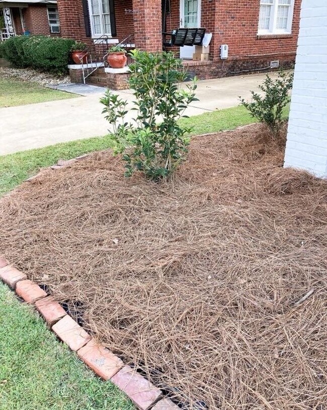 Building Photo - Midtown Bungalow 2BR House in Columbus Near Park