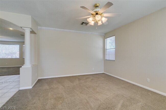 Building Photo - 2722 Woodflower Ave