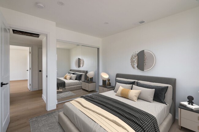 Building Photo - Central air conditioning!