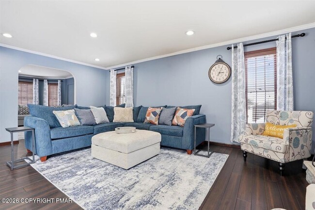 Building Photo - 5132 Pocono Park