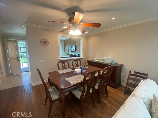 Building Photo - 73 Thicket