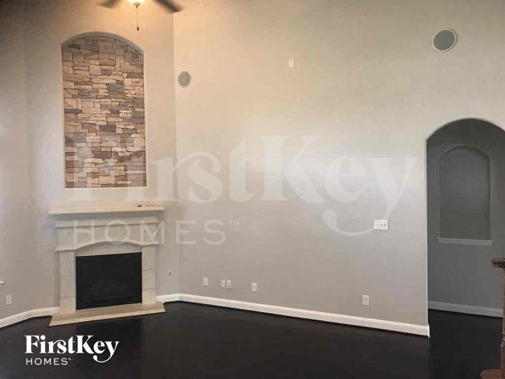 Building Photo - 14623 Castle Cove Ln