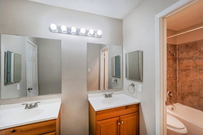 Building Photo - 7534 Rustic Trail