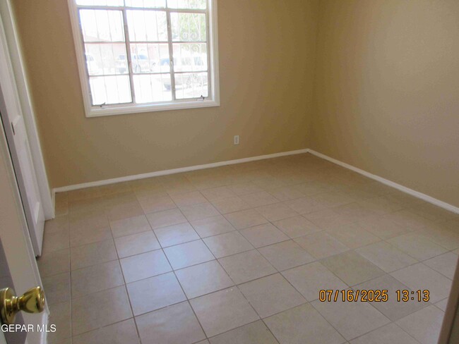 Building Photo - 6540 Cheyenne Trail