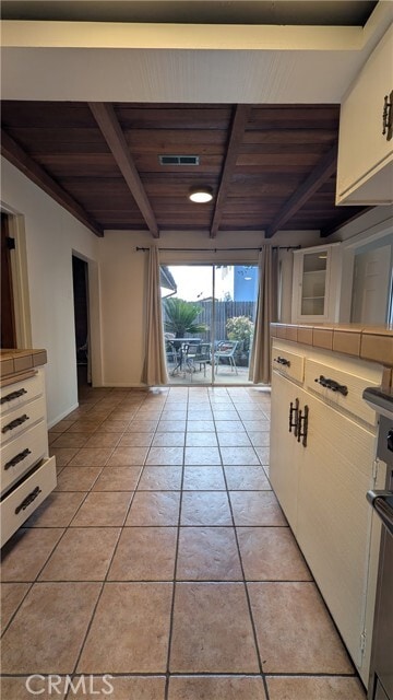 Building Photo - 546 Griswold Ave