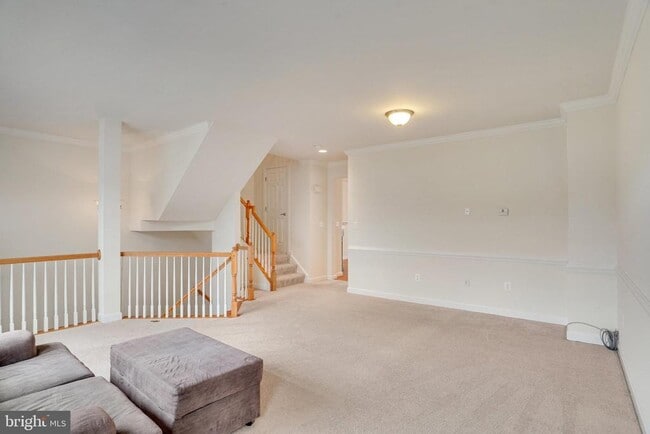 Building Photo - 24949 Bannockburn Terrace