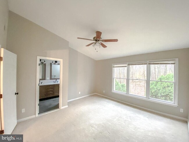 Building Photo - 1603 Oak Spring Way