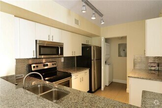 Building Photo - 2640 S University Dr