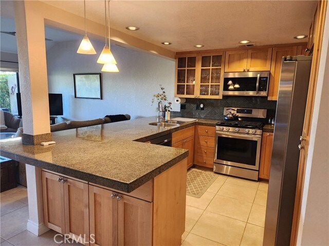 Building Photo - 41786 Woodhaven Dr W