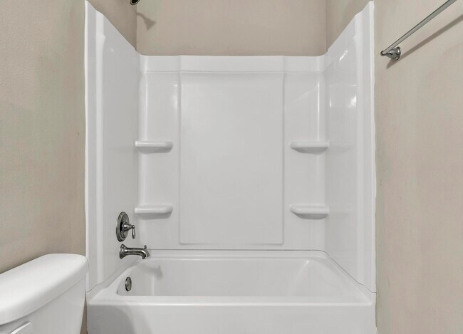 Building Photo - 3589 Autumn Woods Dr