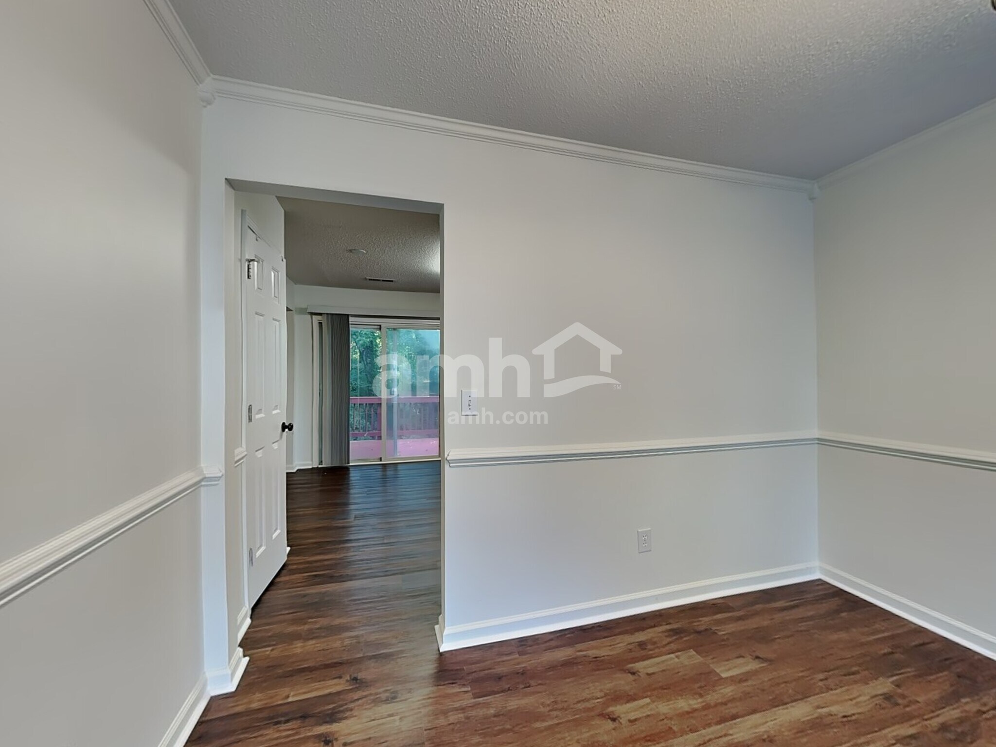 Building Photo - 316 Windsong Dr