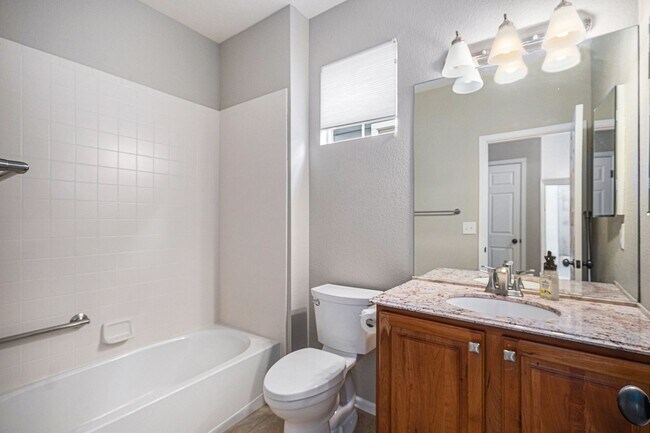 Building Photo - 4 bed/4 bath, Three Story Home Backing to ...